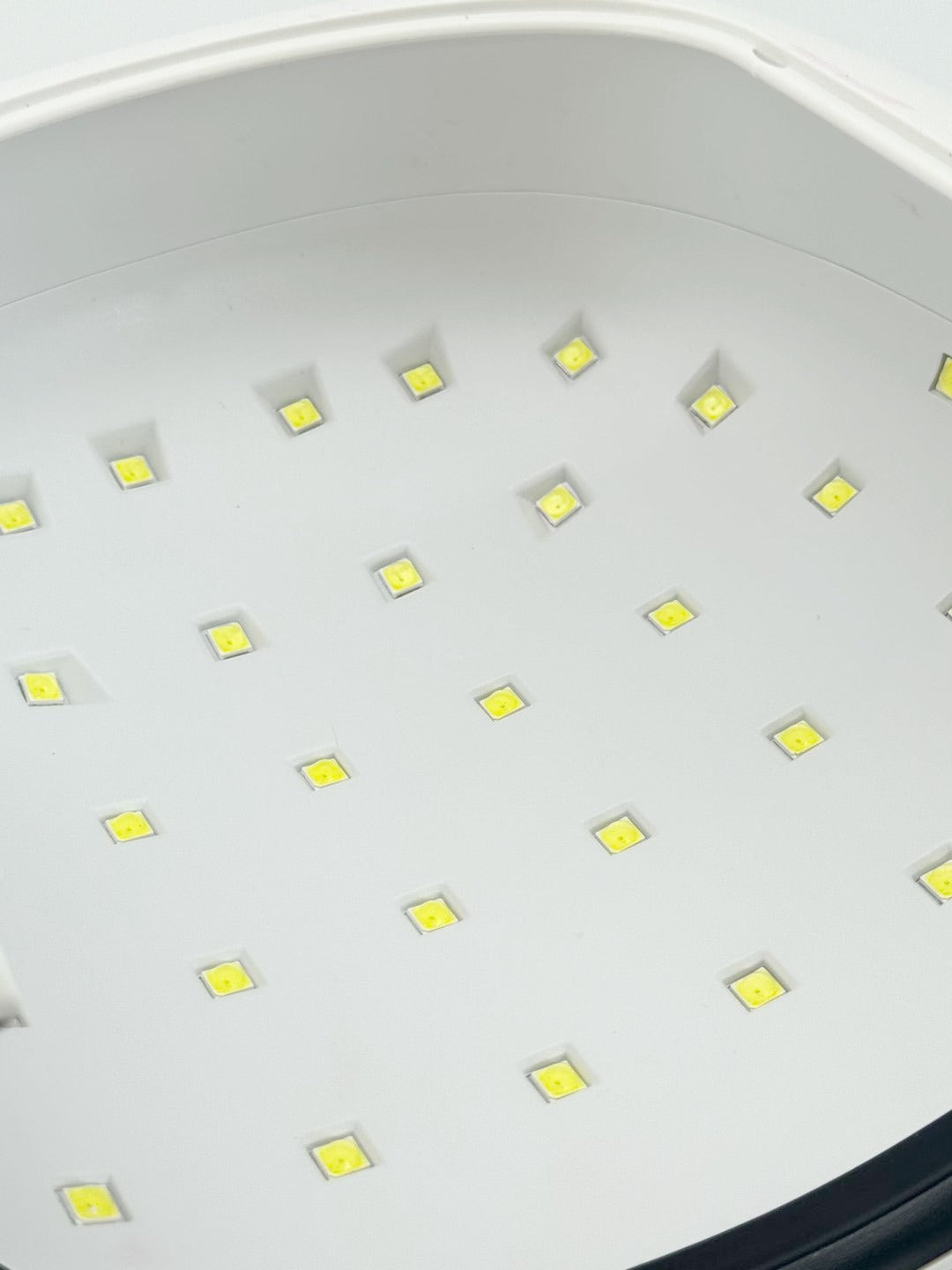 Neonail LED Lampe 36W/48 mit LCD Display